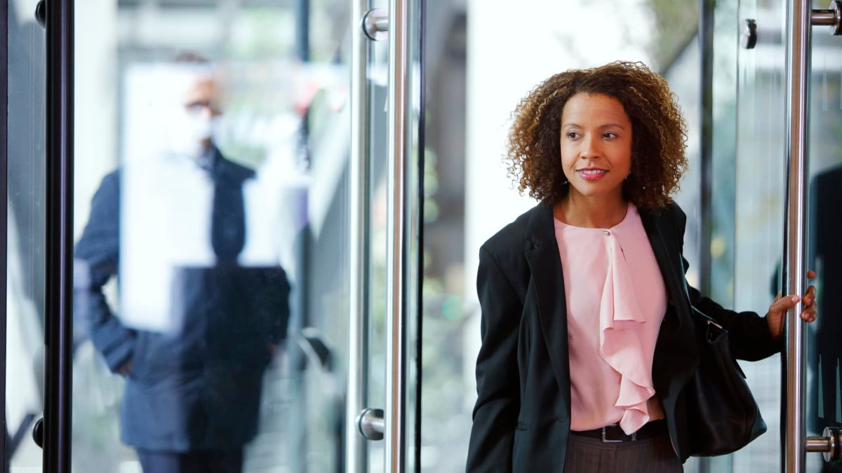 If You're in a Meeting and You Don't Want to Be, Just Leave, Says Stanford Business Professor - Vimarsana News