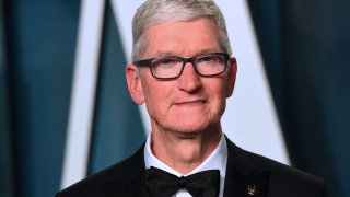 CEO of Apple Tim Cook attends the 2022 Vanity Fair Oscar Party following the 94th Oscars at the The Wallis Annenberg Center for the Performing Arts in Beverly Hills, California on March 27, 2022.