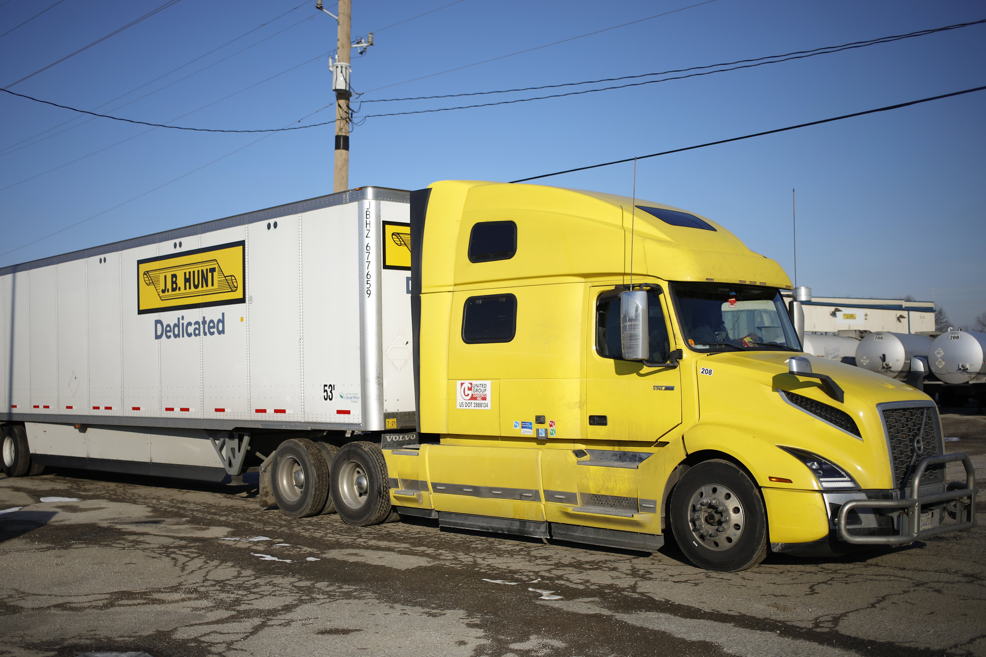 Where the trucking, rail recession is showing up in supply chain data