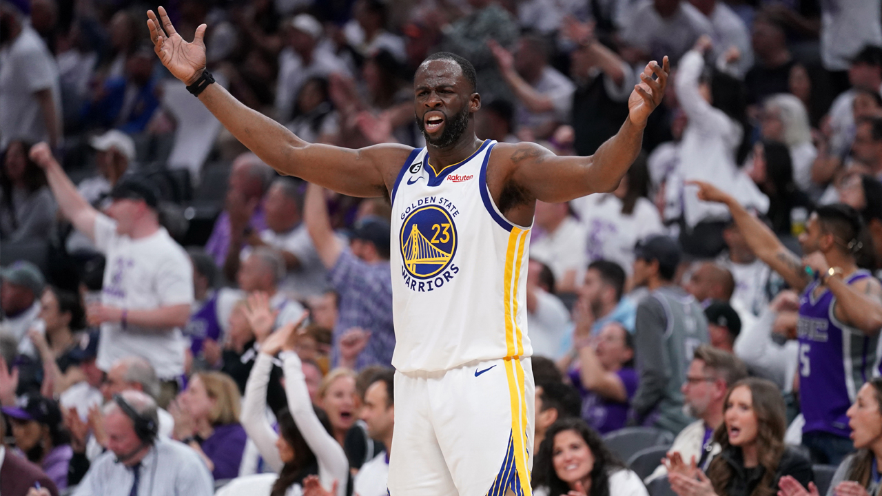 Draymond Green ejected after stomping on Domantas Sabonis' chest; Kings go  up 2-0 on Warriors