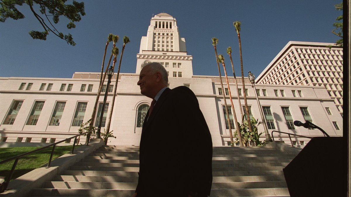 How to Watch: Memorial Mass for Late LA Mayor Richard Riordan at Cathedral of Our Lady of the Angels Today – NBC Los Angeles - Vimarsana News