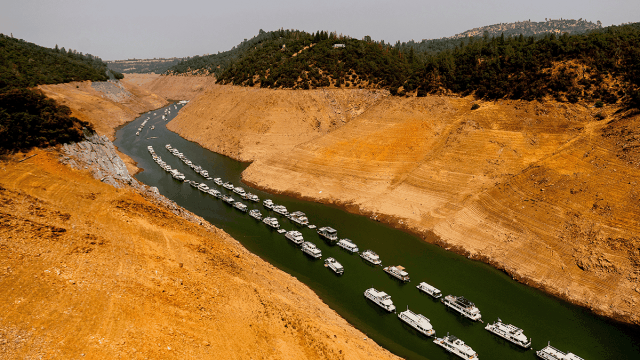 See Photos of California Reservoirs Before and After Historic Storms – NBC Los Angeles - Vimarsana News