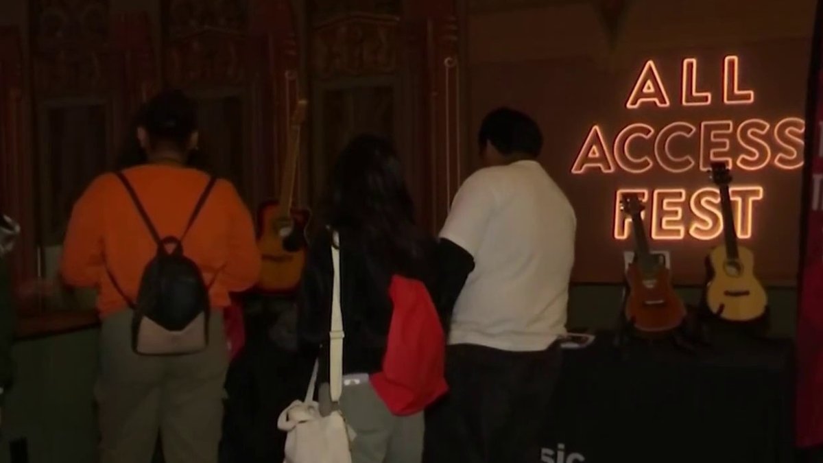 Organization Offers Entertainment Industry Resources to Students – NBC Los Angeles - Vimarsana News
