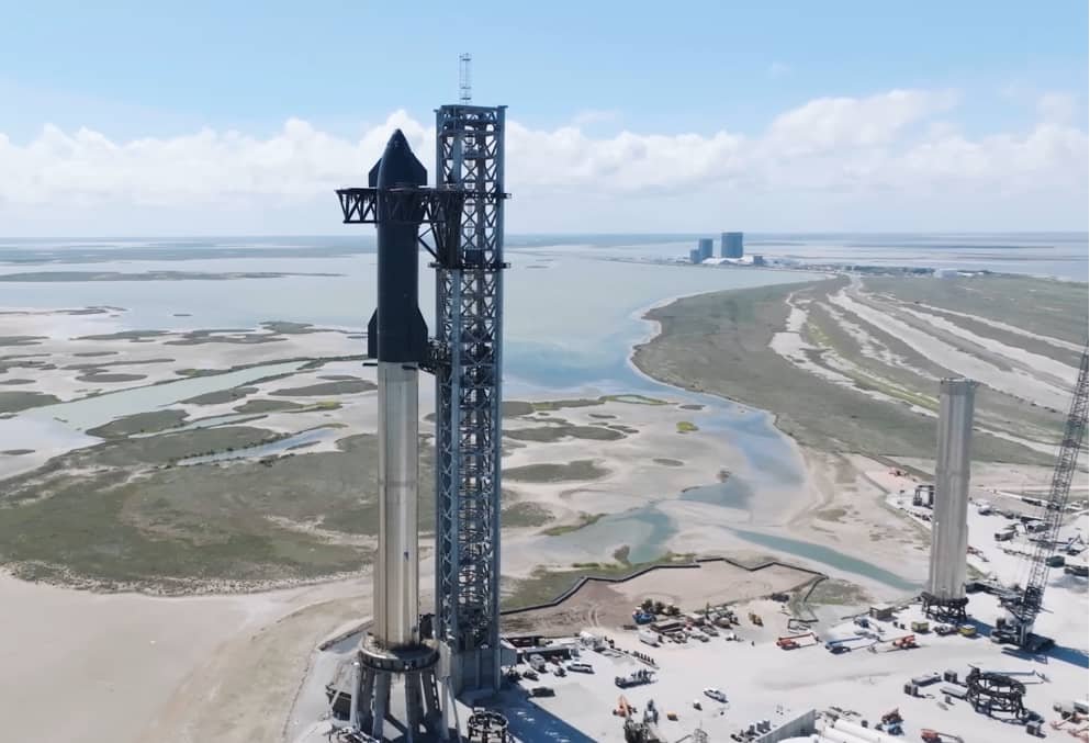 SpaceX Set to Join FAA to Fight Environmental Lawsuit That Could Delay Starship Work - Vimarsana News