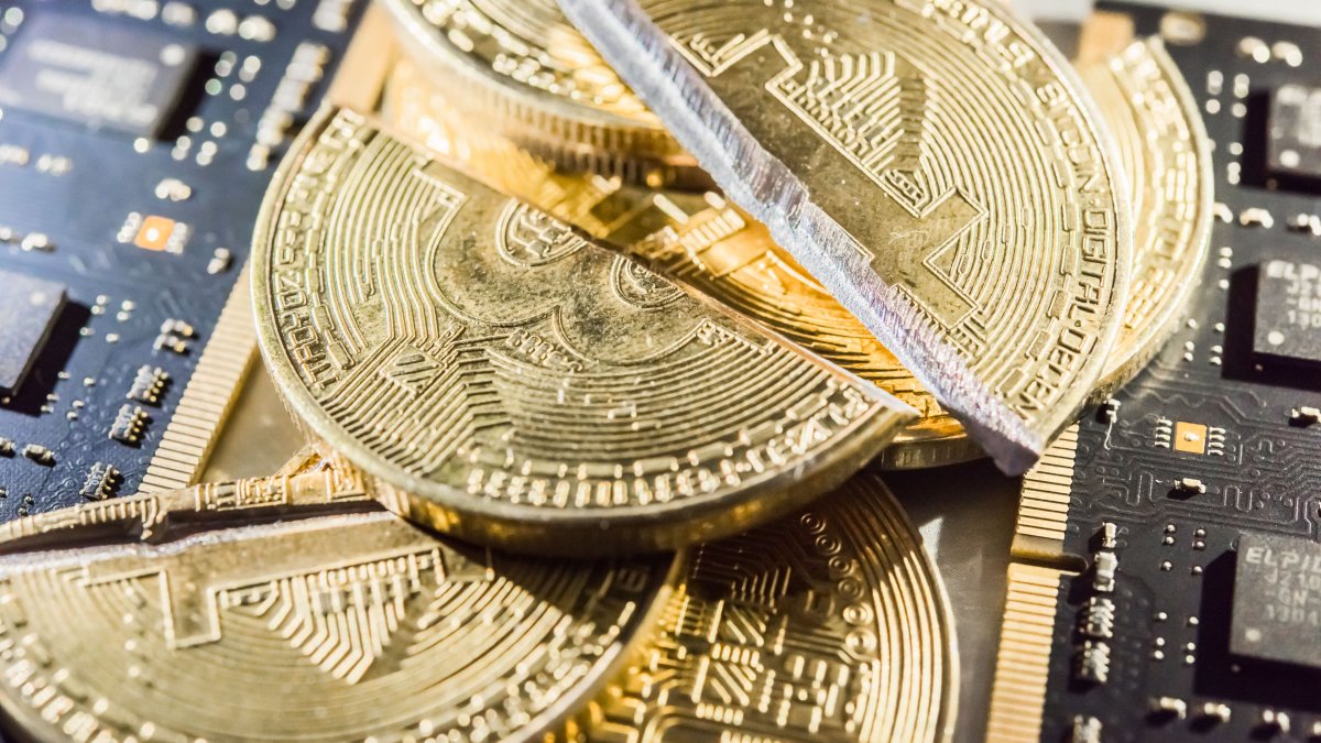 A Husband Hid $500K in Bitcoin During a Divorce – NBC Los Angeles - Vimarsana News