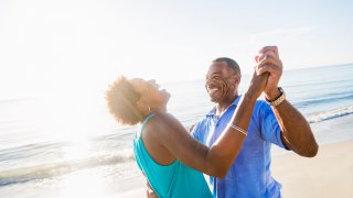 This Is the Secret to a Long and Healthy Marriage, Says Deepak Chopra: ‘Your Relationship Will Thrive Forever’