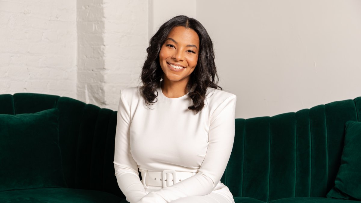Stress Made This Harvard-Trained Strategy Coach Lose Her Vision—Now She Teaches People to Live the 'Slow Life' – NBC Los Angeles - Vimarsana News