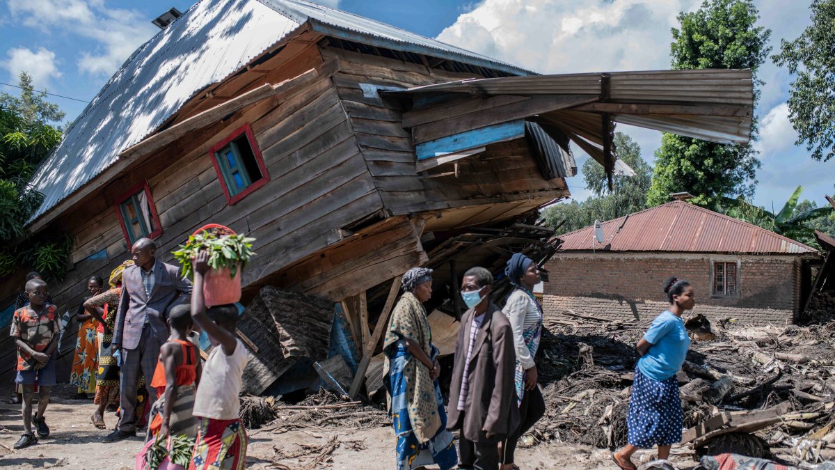 Africa News: Floods and Landslides Leave at Least 200 Dead in Congo – NBC Los Angeles - Vimarsana News