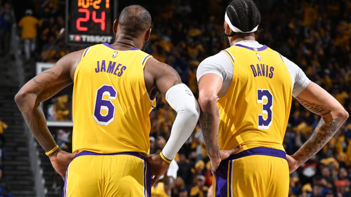 Lakers vs. Warriors Final Score: Anthony Davis leads way in