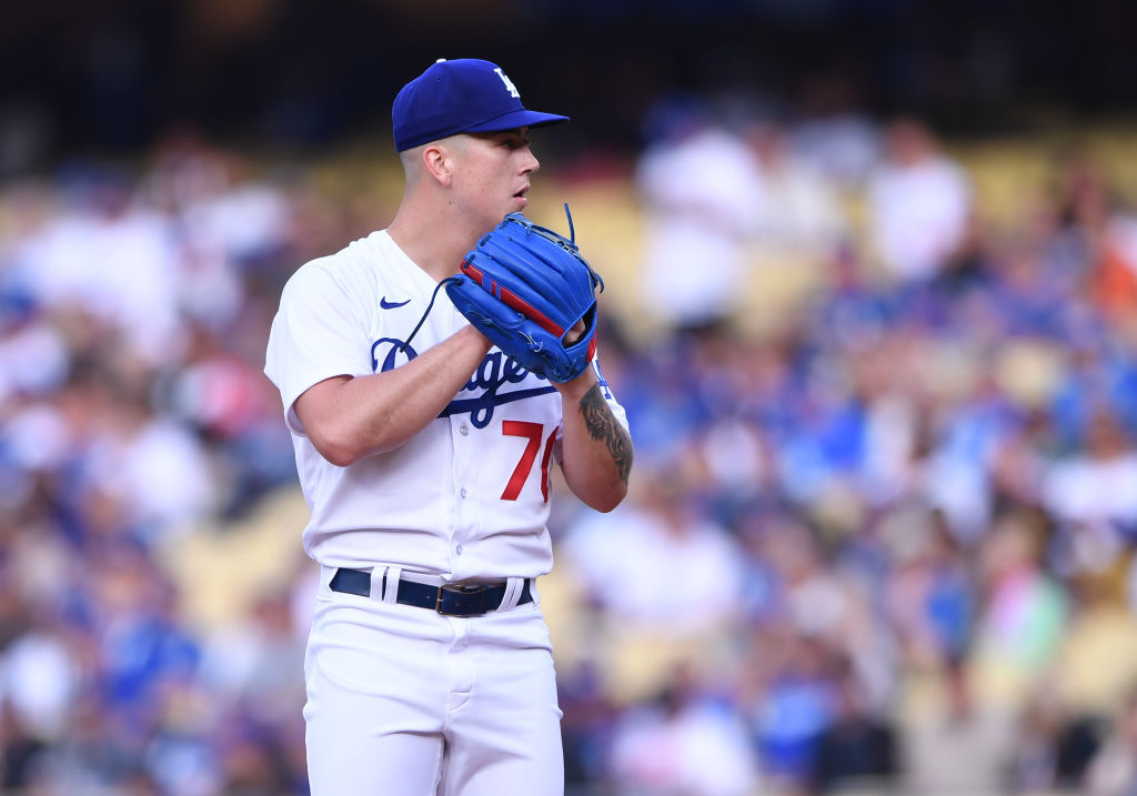 Dodgers get great update on Max Muncy's elbow amid Freddie Freeman rumors