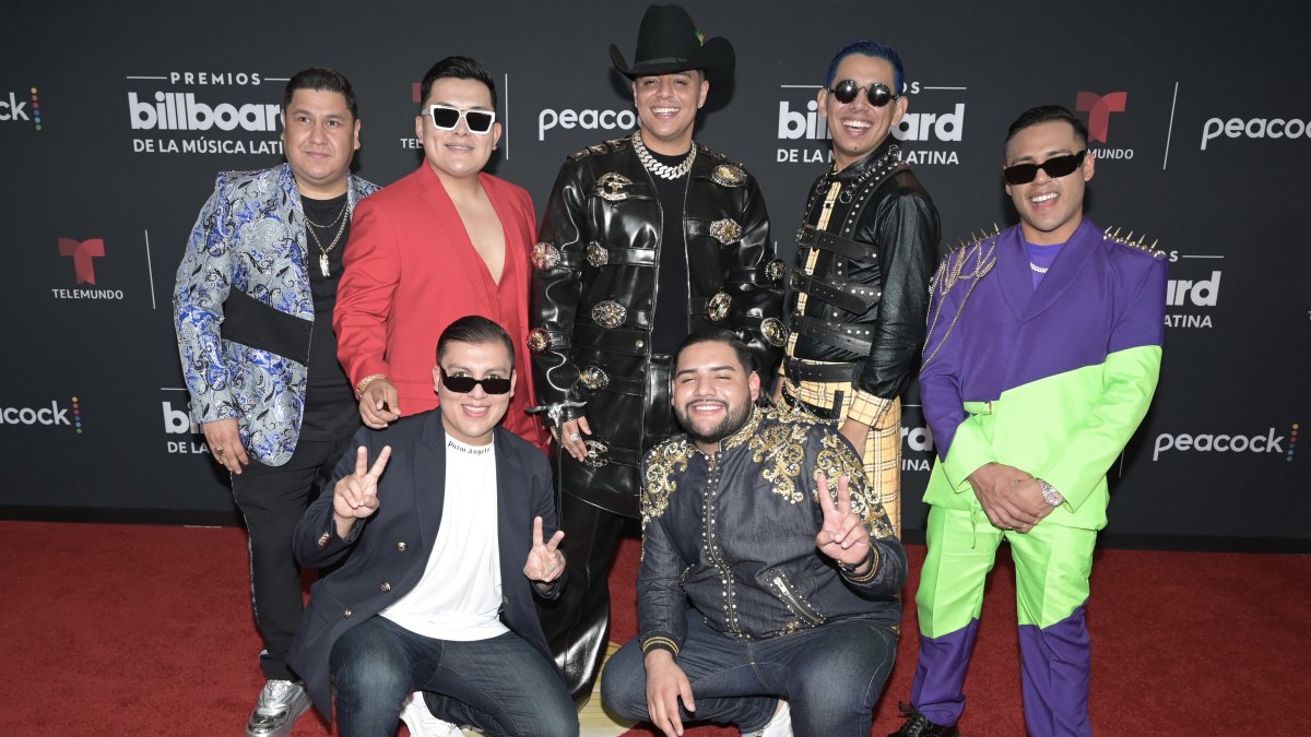 Ayuntamiento de Los Ángeles honra a banda regional mexicana Grupo Firme – Telemundo 52