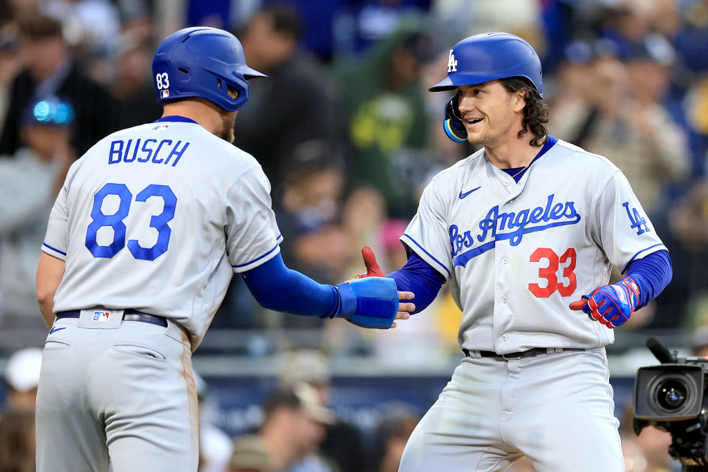 Outman makes it a thrilling win, but Dodgers stunned by May injury