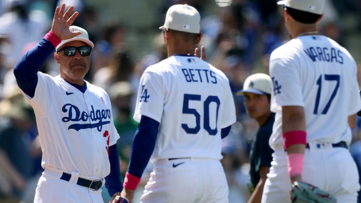 Freddie Freeman, Dodgers Offense Help Tony Gonsolin Pick Up Win