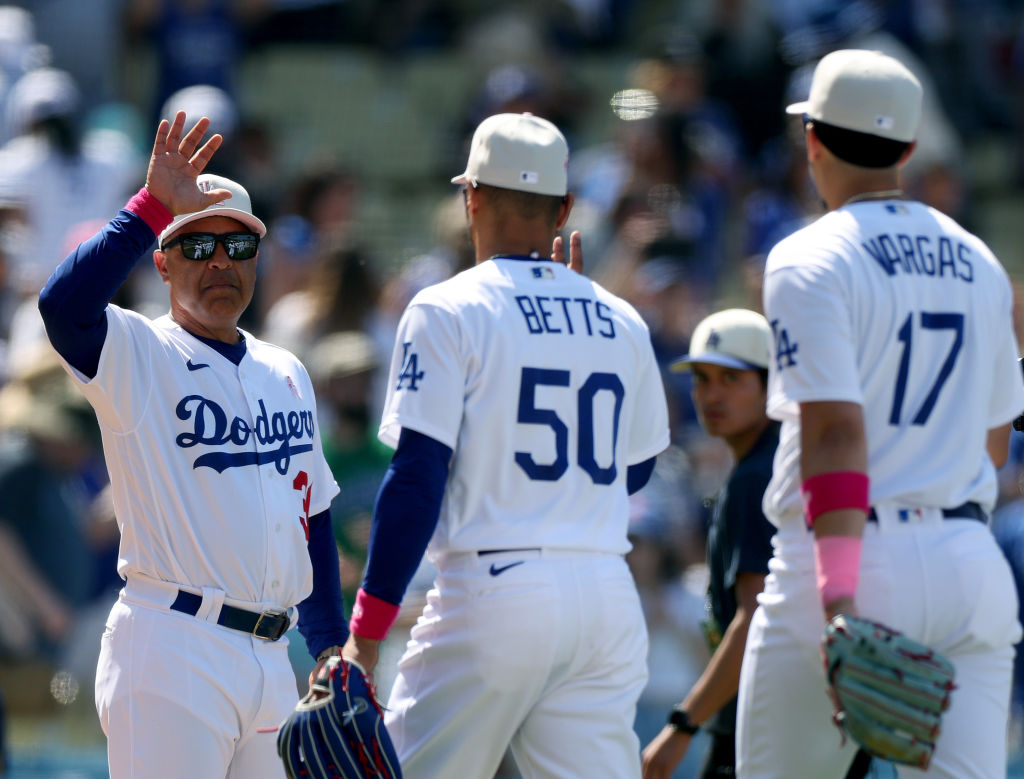 Tony Gonsolin Earns 8th Victory, Dodgers Hold On to Defeat Angels 2-0 – NBC  Los Angeles