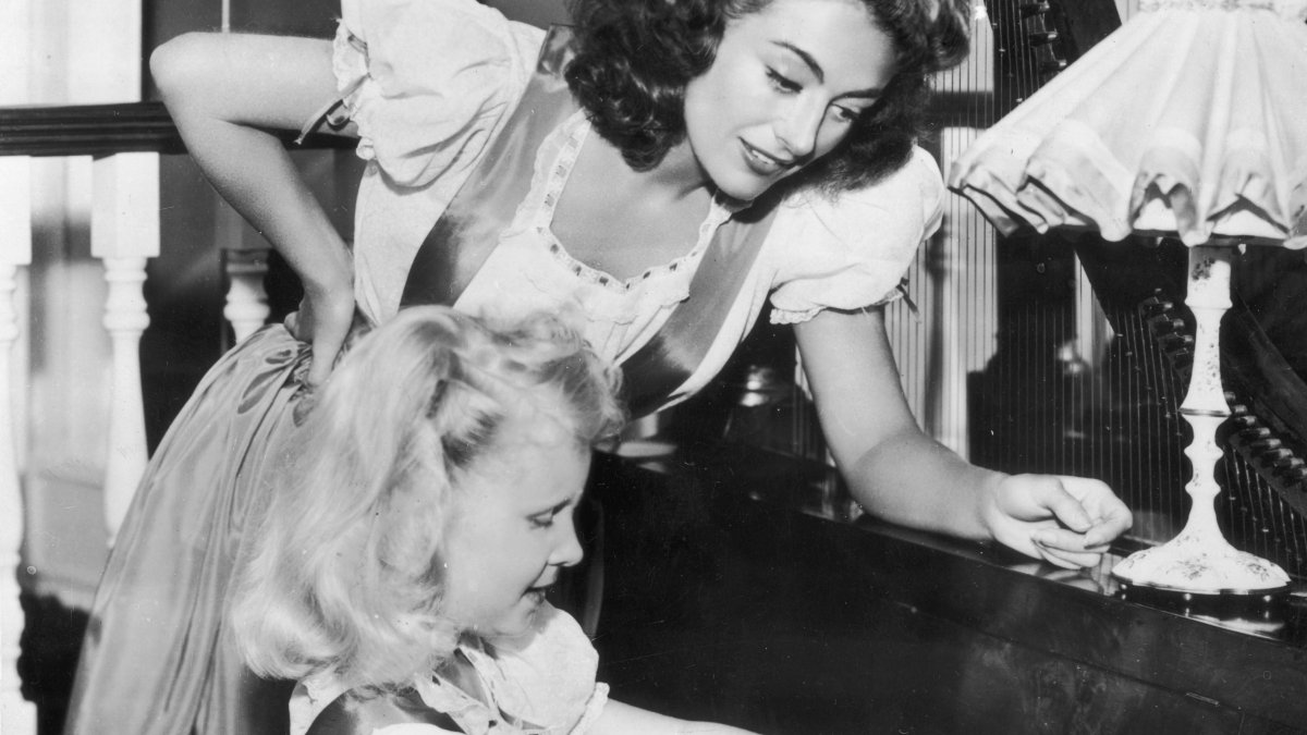 10 Screen Moms From Hell to Watch this Mother's Day – NBC Los Angeles - Vimarsana News