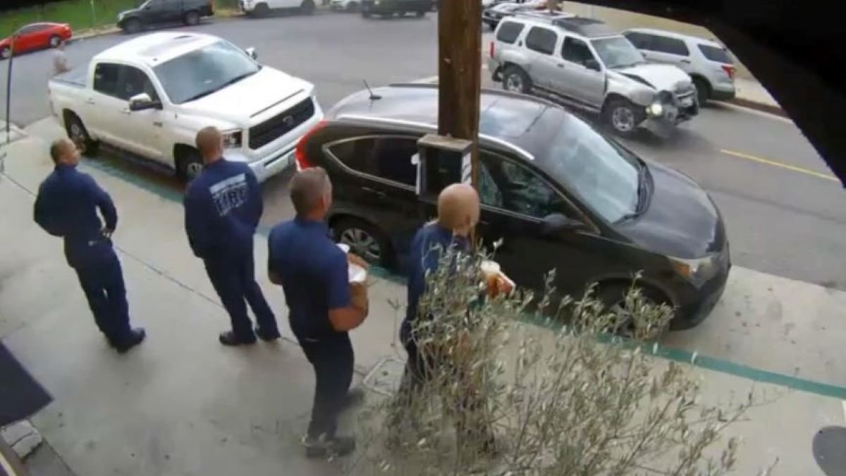 SUV Driver Crashes Into 10 Vehicles Near Downtown LA – NBC Los Angeles