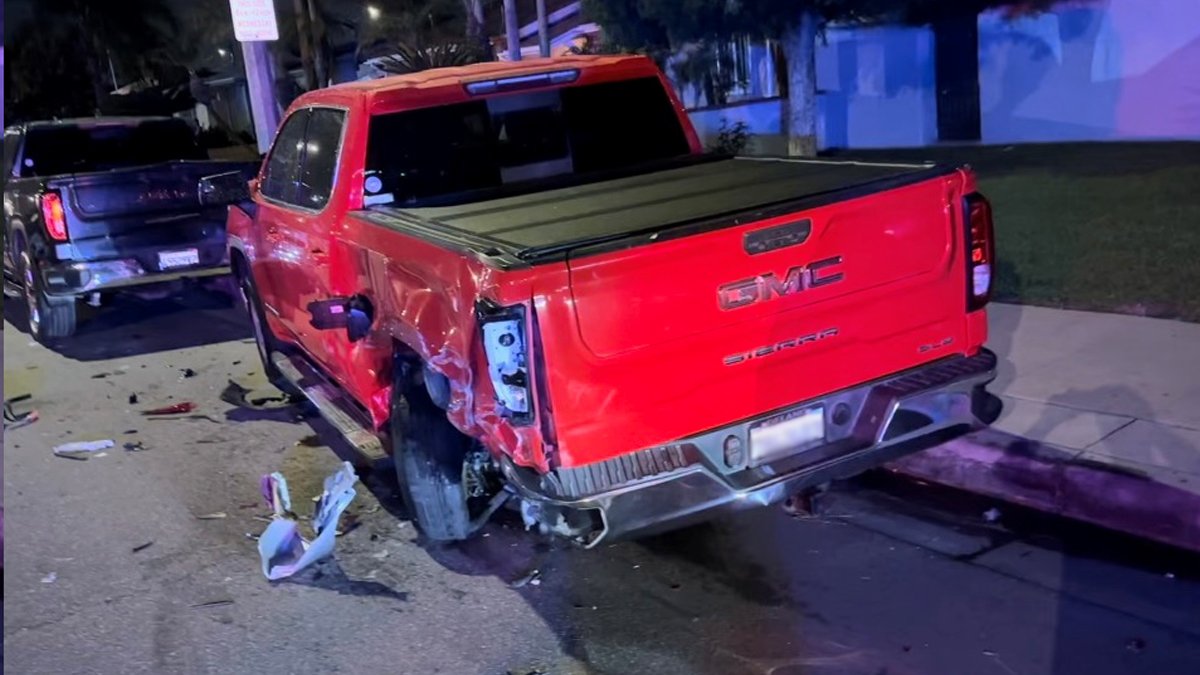 Parked cars damaged, driver arrested after Anaheim crash – NBC Los Angeles - Vimarsana News