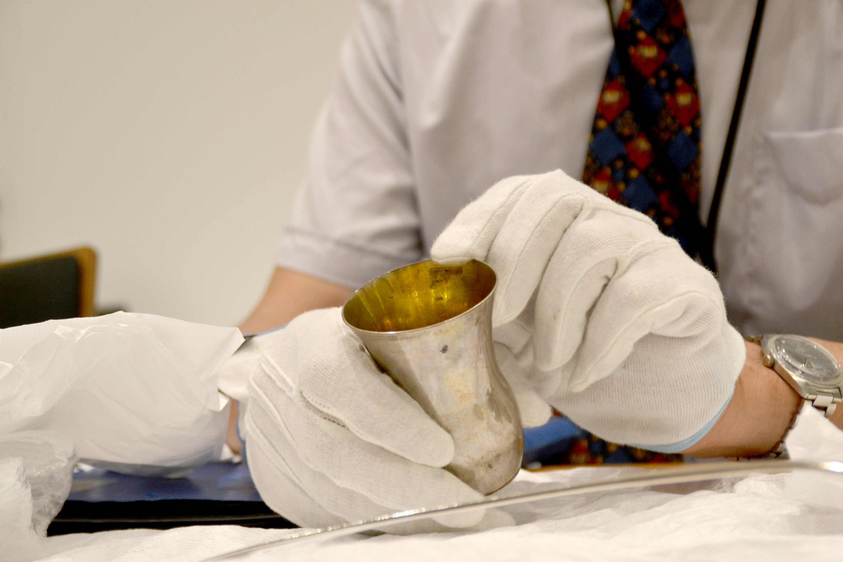 German curator returns stolen silver to Jewish families – NBC Los Angeles - Vimarsana News