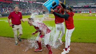 Los Angeles Dodgers v Cincinnati Reds