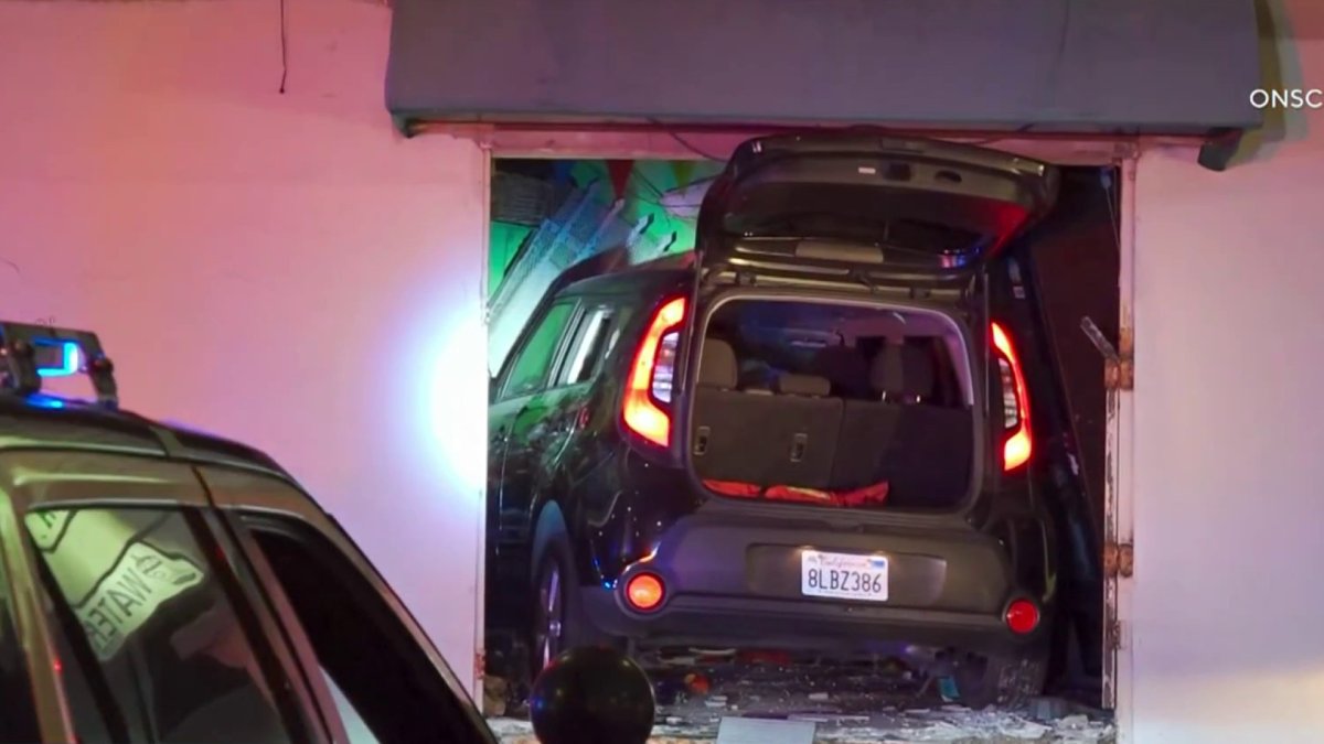 Group of teens crashes stolen car into business in South LA – NBC Los ...