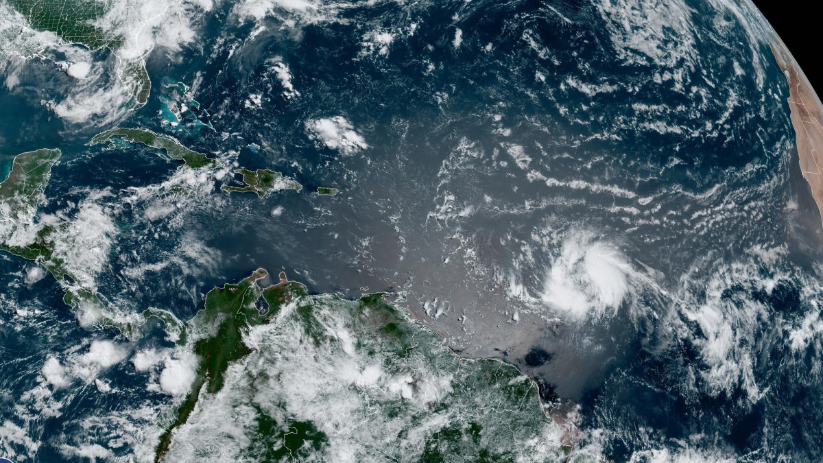 Tropical Storm Bret Spins Toward Eastern Caribbean Nbc Los Angeles 