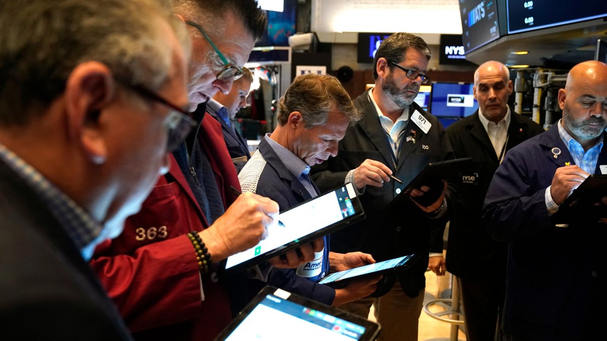 Global inflation pressures could become harder to manage – NBC Los Angeles - Vimarsana News