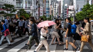 Japan experienced its warmest spring on record this year, the national weather agency said June 1, as greenhouse gasses and El Niño combine to send temperatures soaring worldwide.