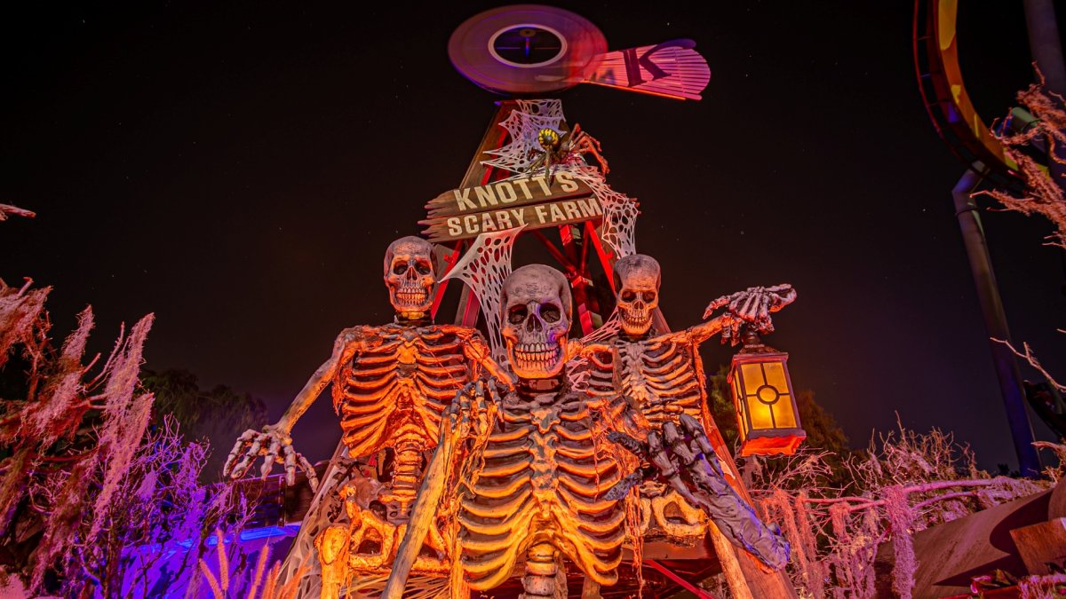 It’s hot, but feel the chill: Knott’s Scary Farm tickets are going on