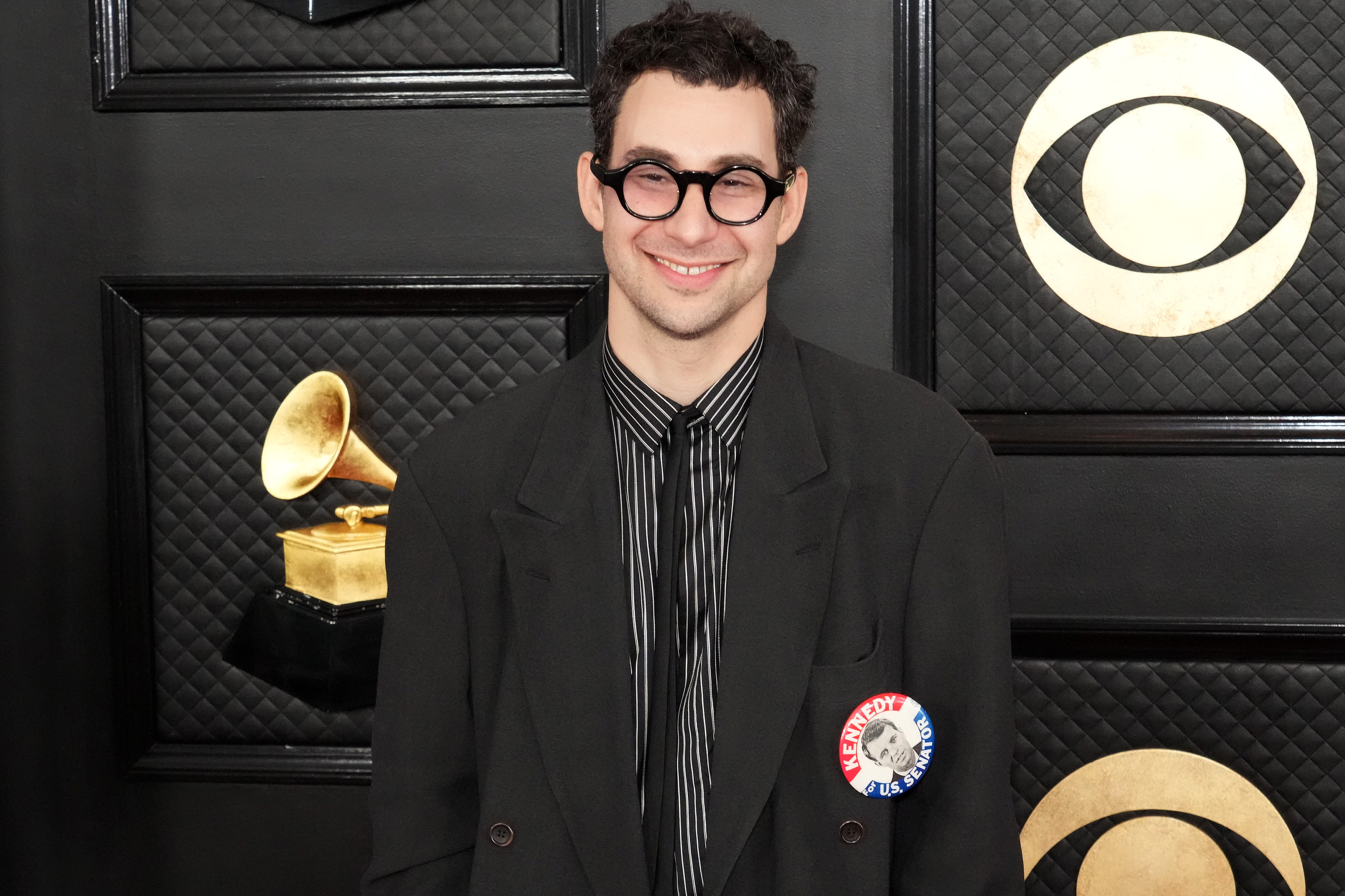 Everything you need to know about Jack Antonoff – NBC Los Angeles - Vimarsana News
