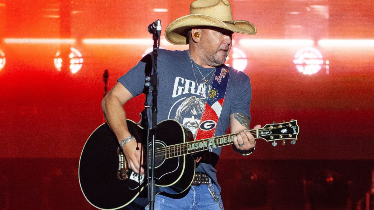 Jason Aldean announces new album featuring controversial 'Try That in a Small Town' – NBC Los Angeles - Vimarsana News
