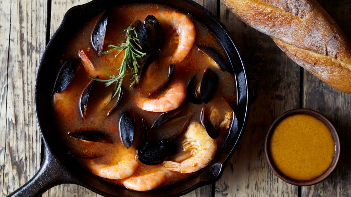 Cioppino is a savory star at Monterey's free Festa Italia - Vimarsana News