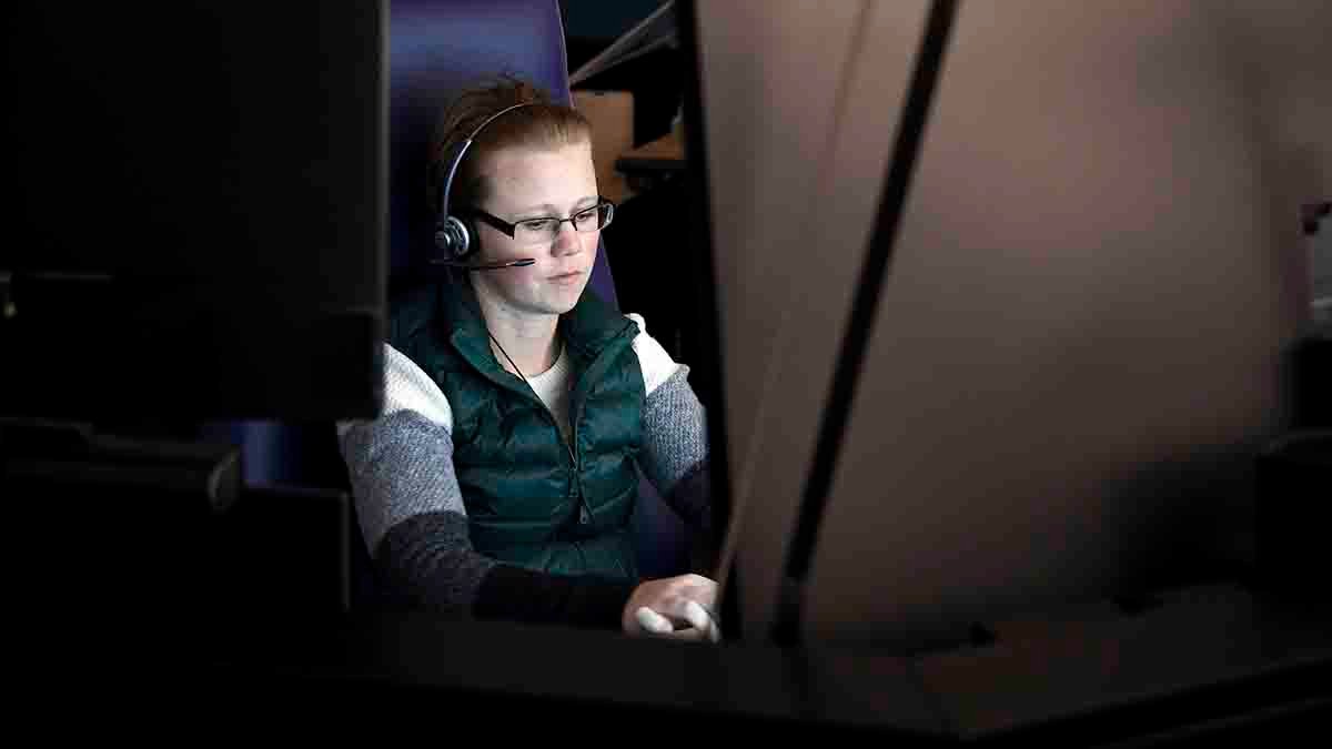 Many big US cities turn to civilian teams to answer mental health crisis calls – NBC Los Angeles - Vimarsana News