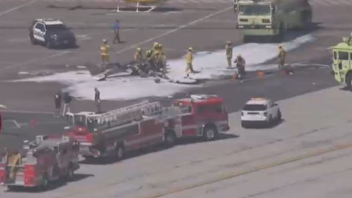 2 killed in fiery singleengine plane crash at Van Nuys Airport NBC