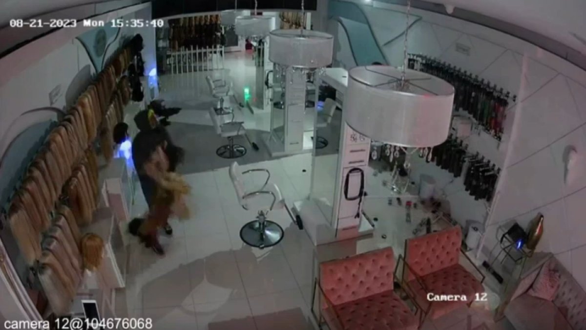 Thieves target Beverly Hills wig shop that serves cancer patients