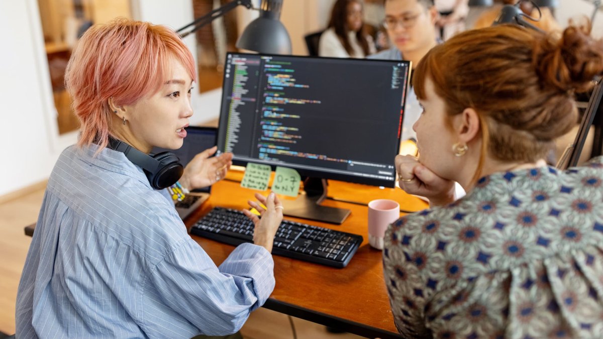 10 in-demand jobs paying $100,000 or more that companies are hiring for now - Vimarsana News