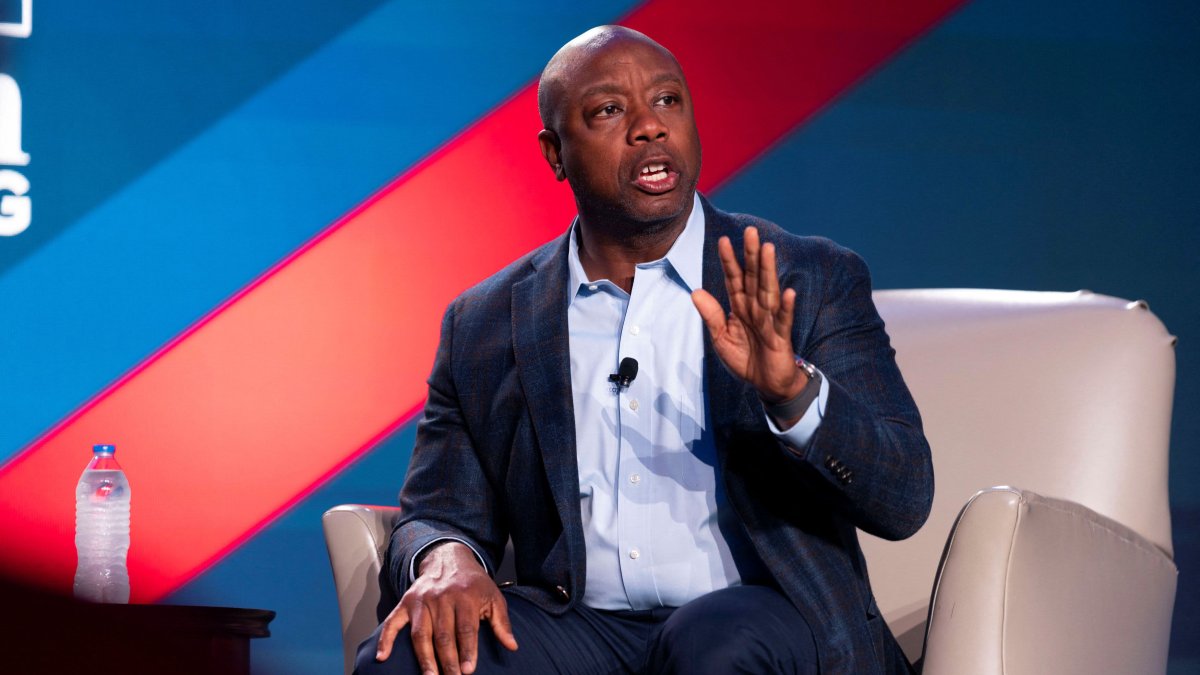Pro-Tim Scott super PAC picks billionaire tech executive to be finance chair - Vimarsana News