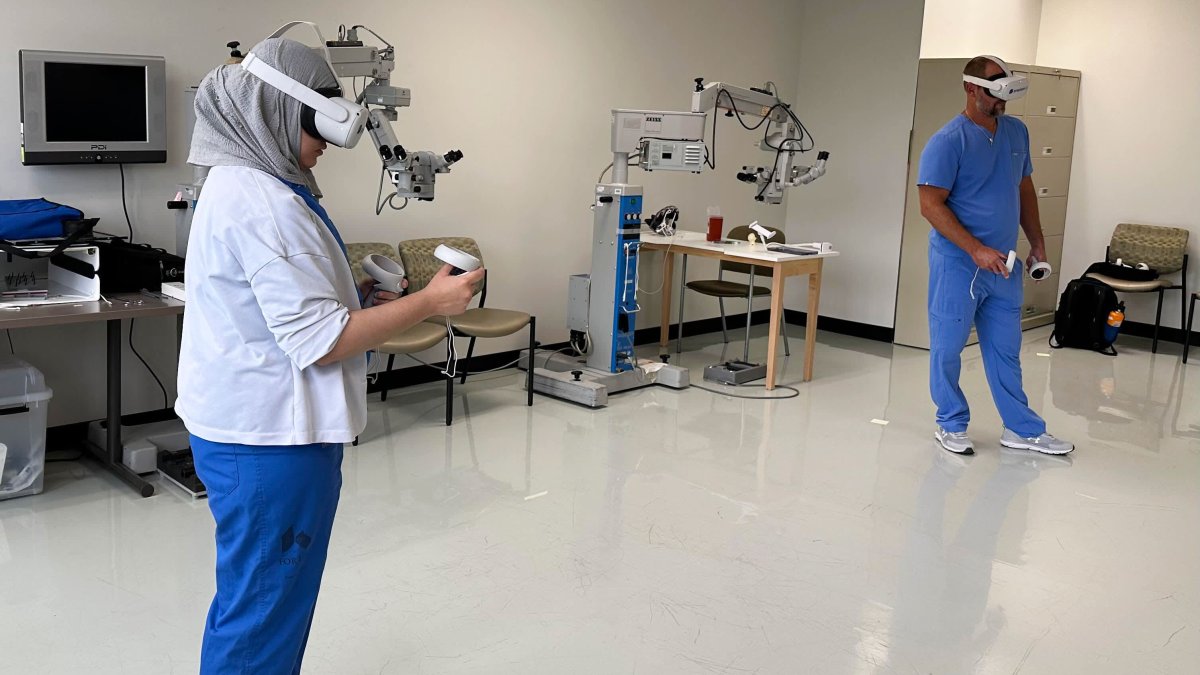 Meta's VR technology is helping to train surgeons and treat patients, though costs remain a hurdle - Vimarsana News