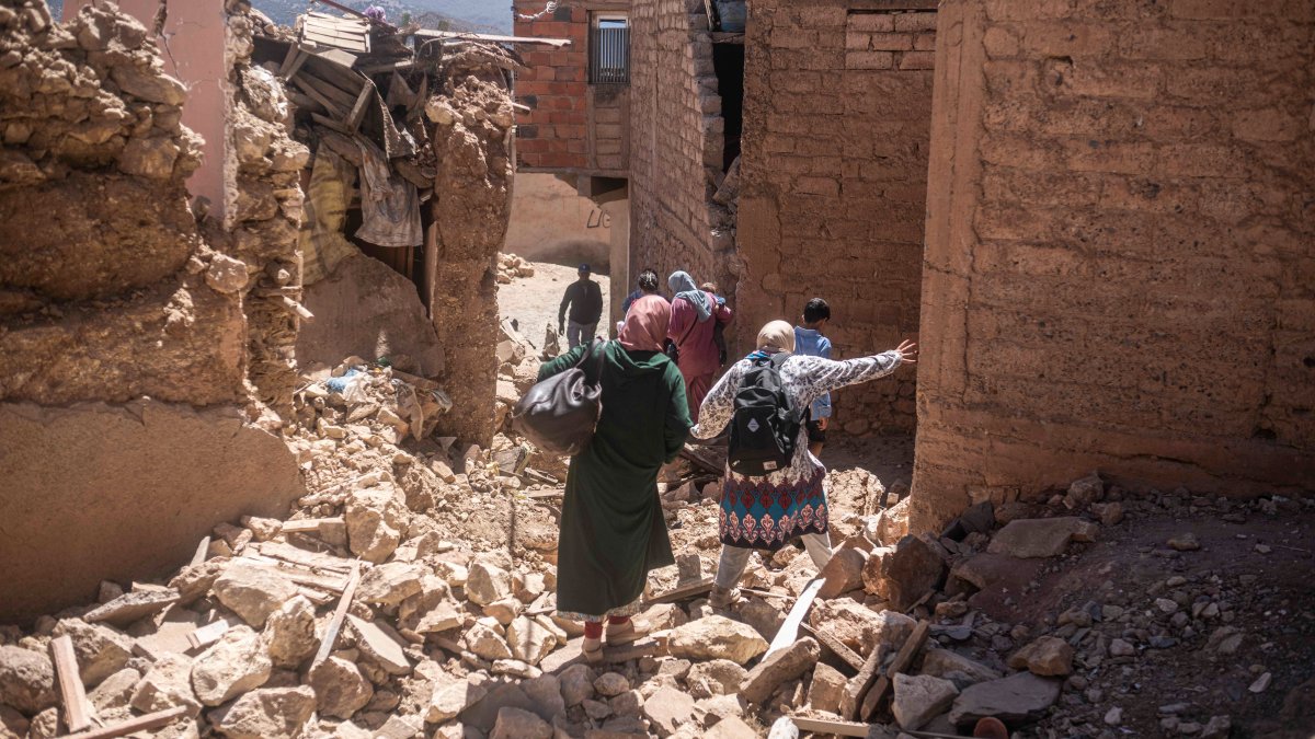 Morocco earthquake leaves villagers in mourning and shambles – NBC Los Angeles - Vimarsana News