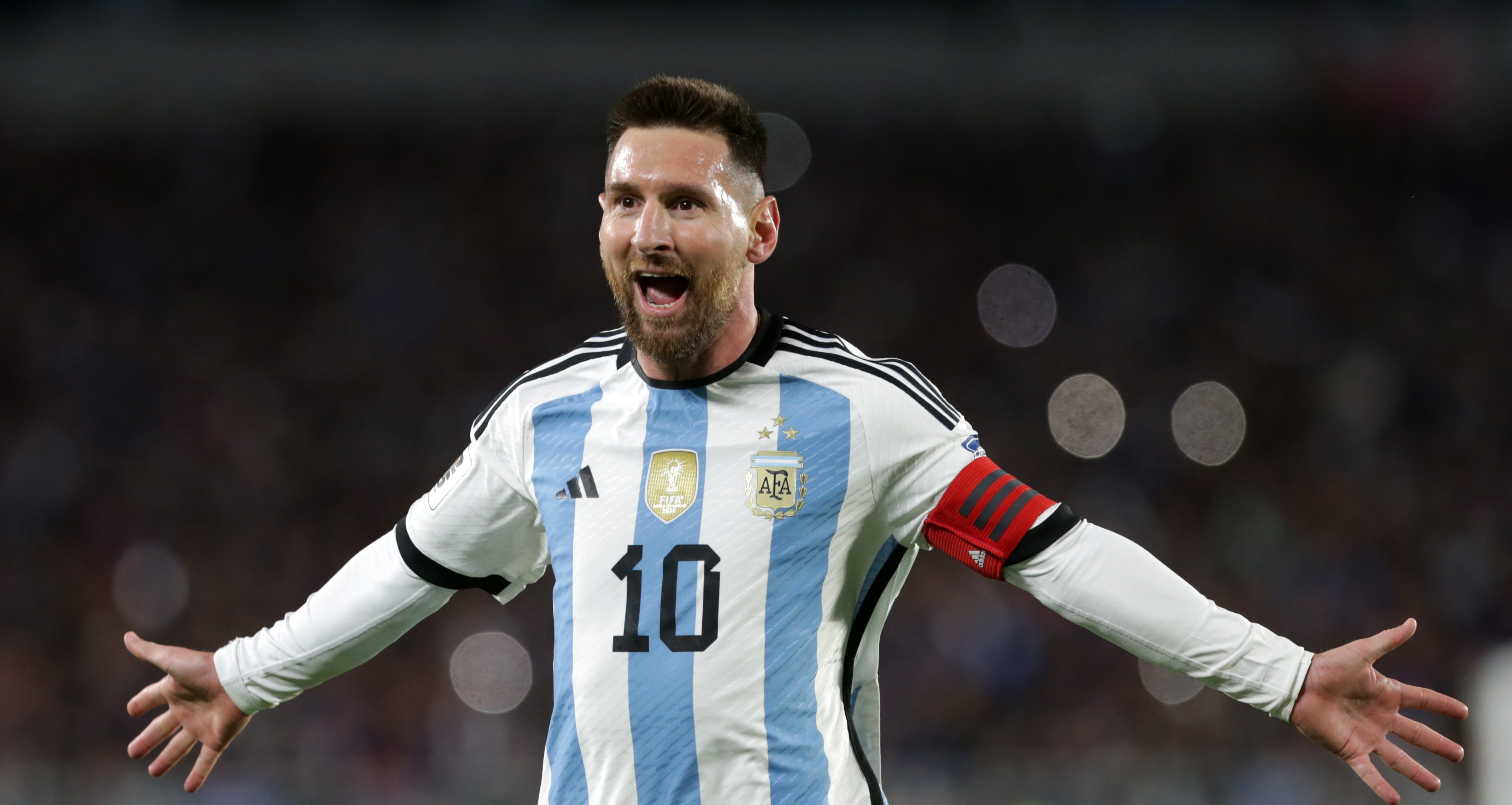 1,716 Lionel Messi Argentina Jersey Stock Photos, High-Res Pictures, and  Images - Getty Images