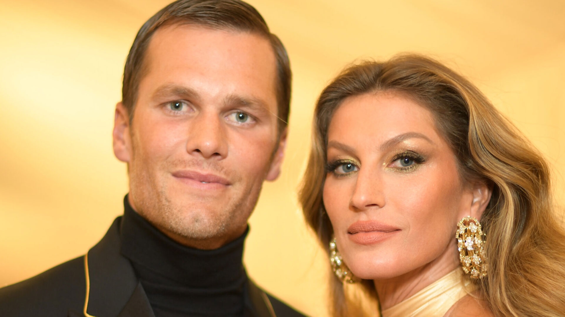 Tom Brady shares Halloween picture with his kids following divorce