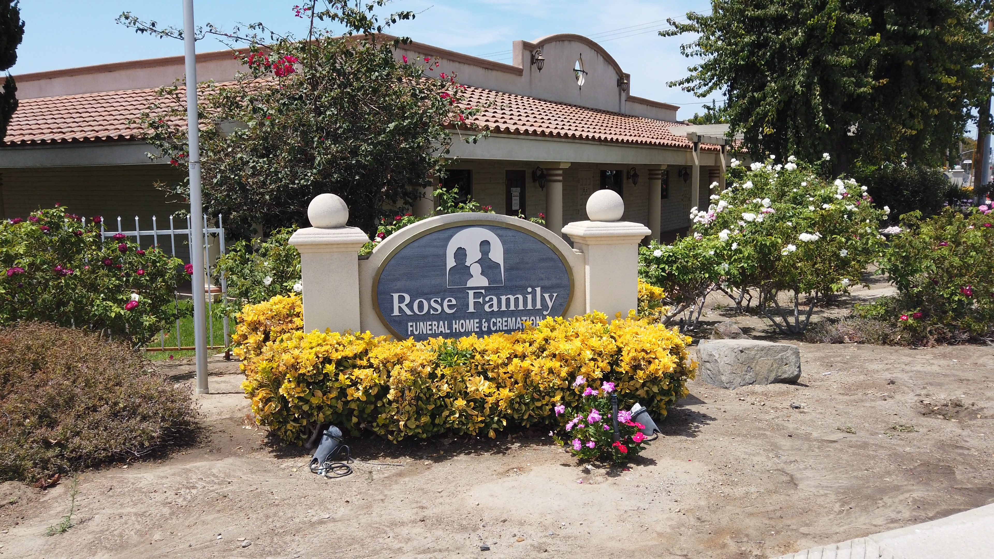 Gen Z mortician on a mission to demystify death, funeral industry NBC