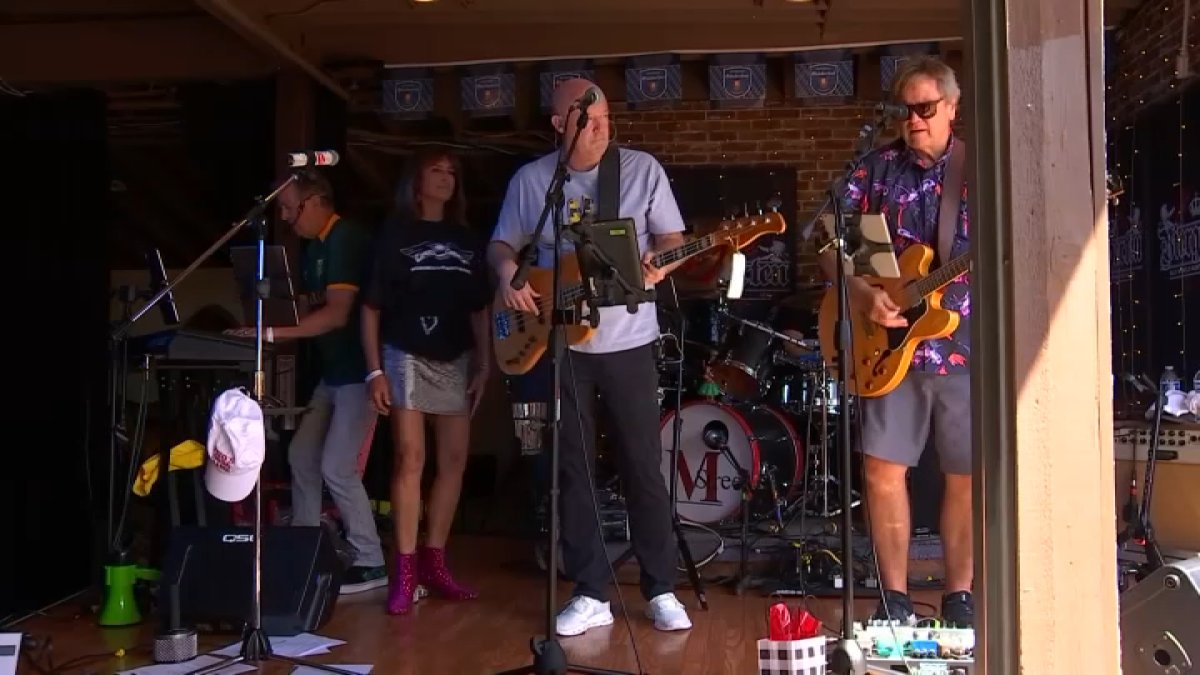 M Street Band holds benefit concert for shooting victims – NBC Los Angeles - Vimarsana News