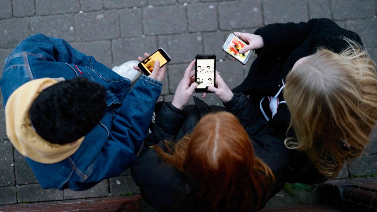 Kids in Crisis: Screen time resource guide for parents – NBC Los Angeles - Vimarsana News