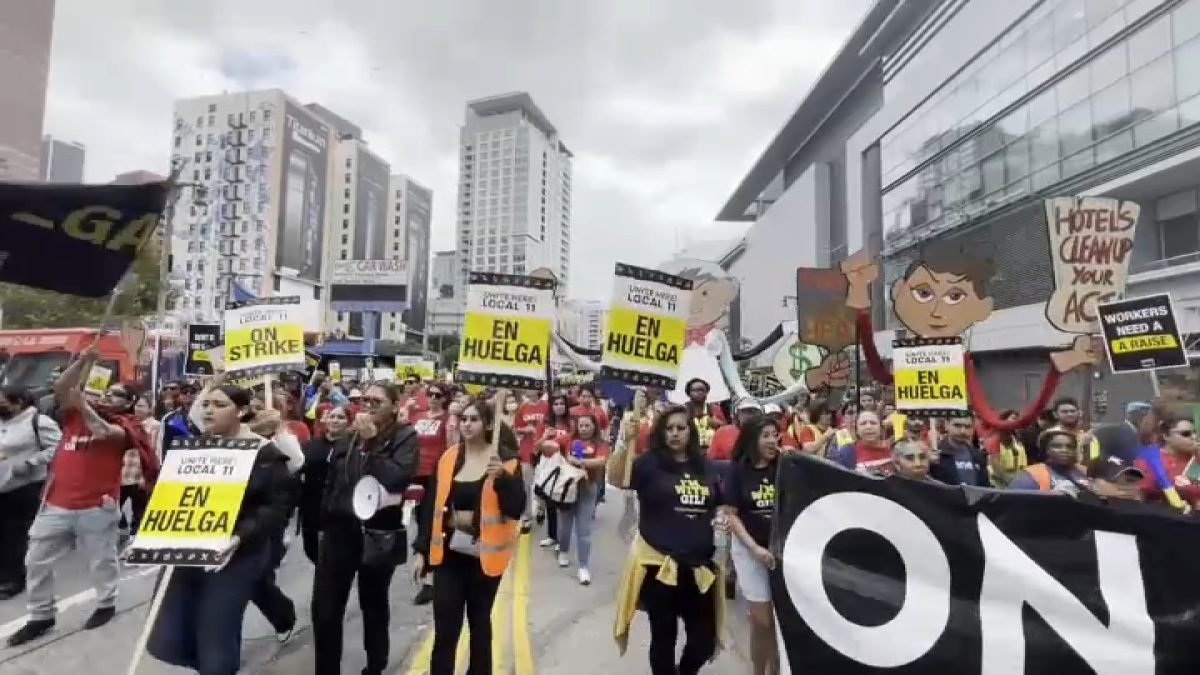 Hotel workers' union holds major LA march amid contract talks – NBC Los Angeles - Vimarsana News