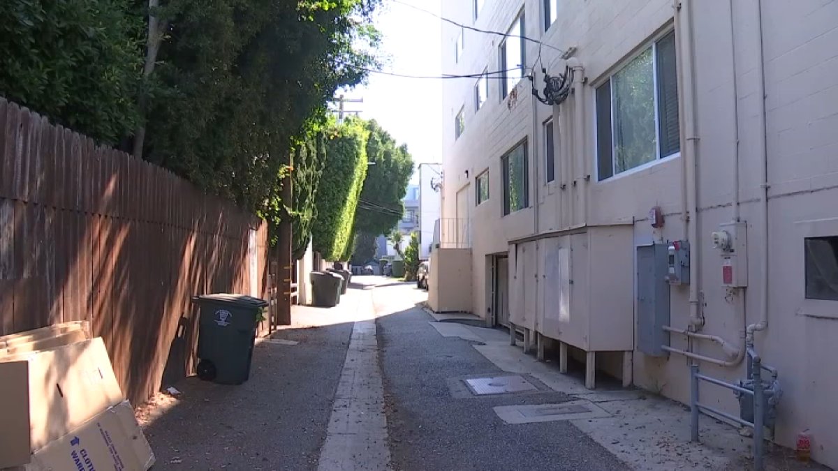 Police investigate antisemitic graffiti in Beverly Hills - Vimarsana News