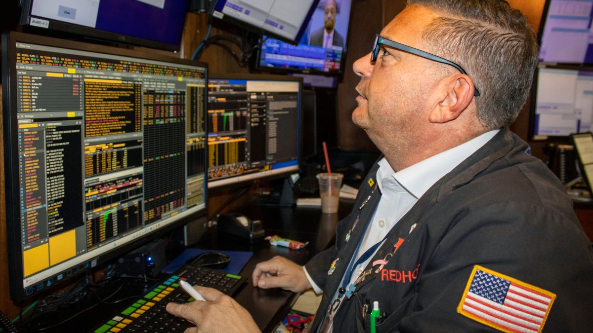 S&P 500 futures are little changed after Microsoft and Alphabet report: Live updates - Vimarsana News