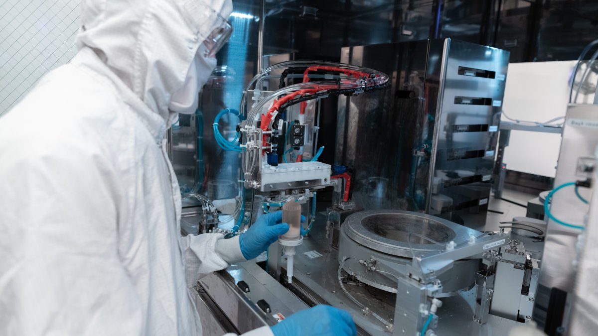 Neuralink competitor Precision Neuroscience buys factory to build its brain implants - Vimarsana News