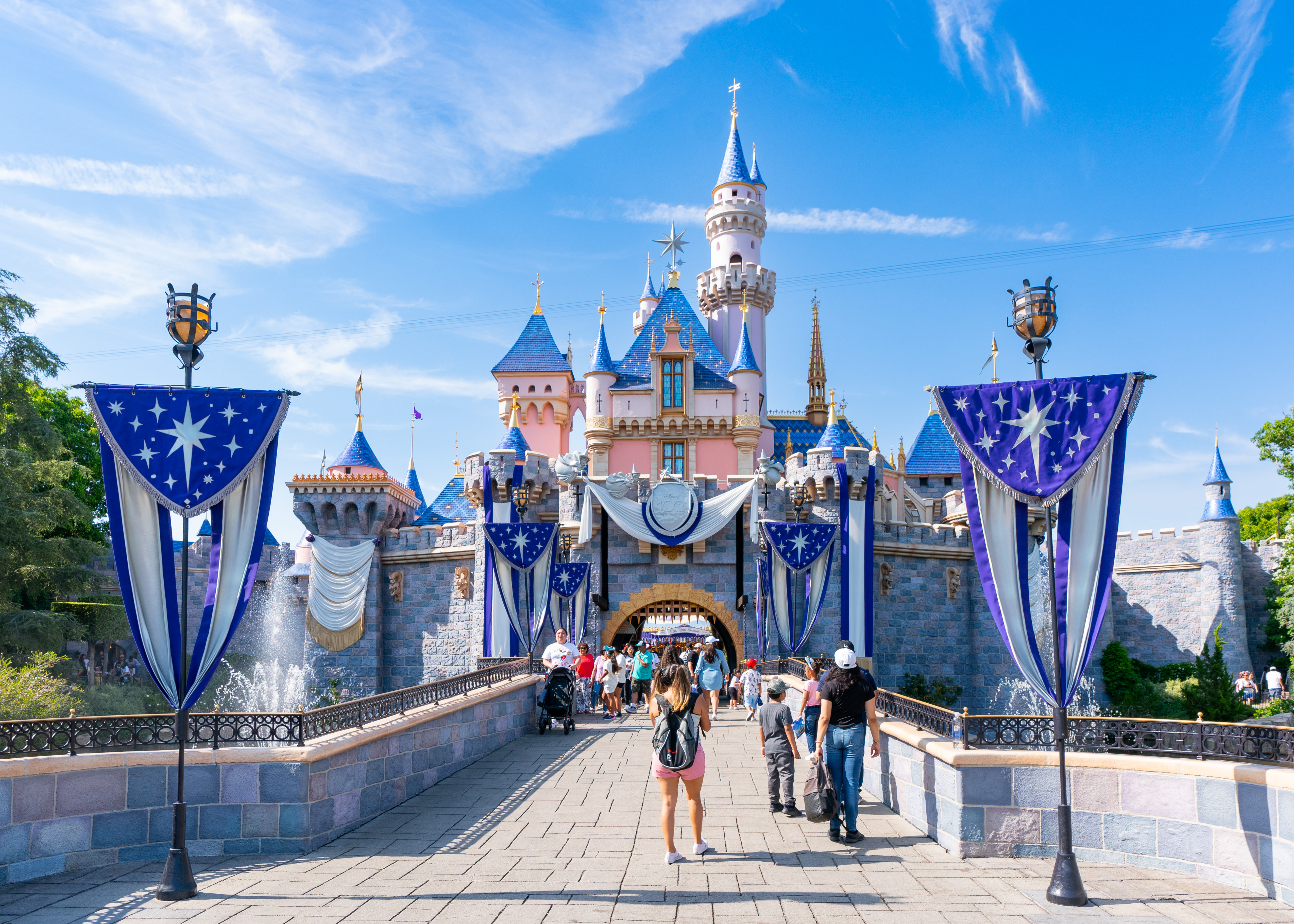 Disneyland bumps up ticket prices – NBC Los Angeles