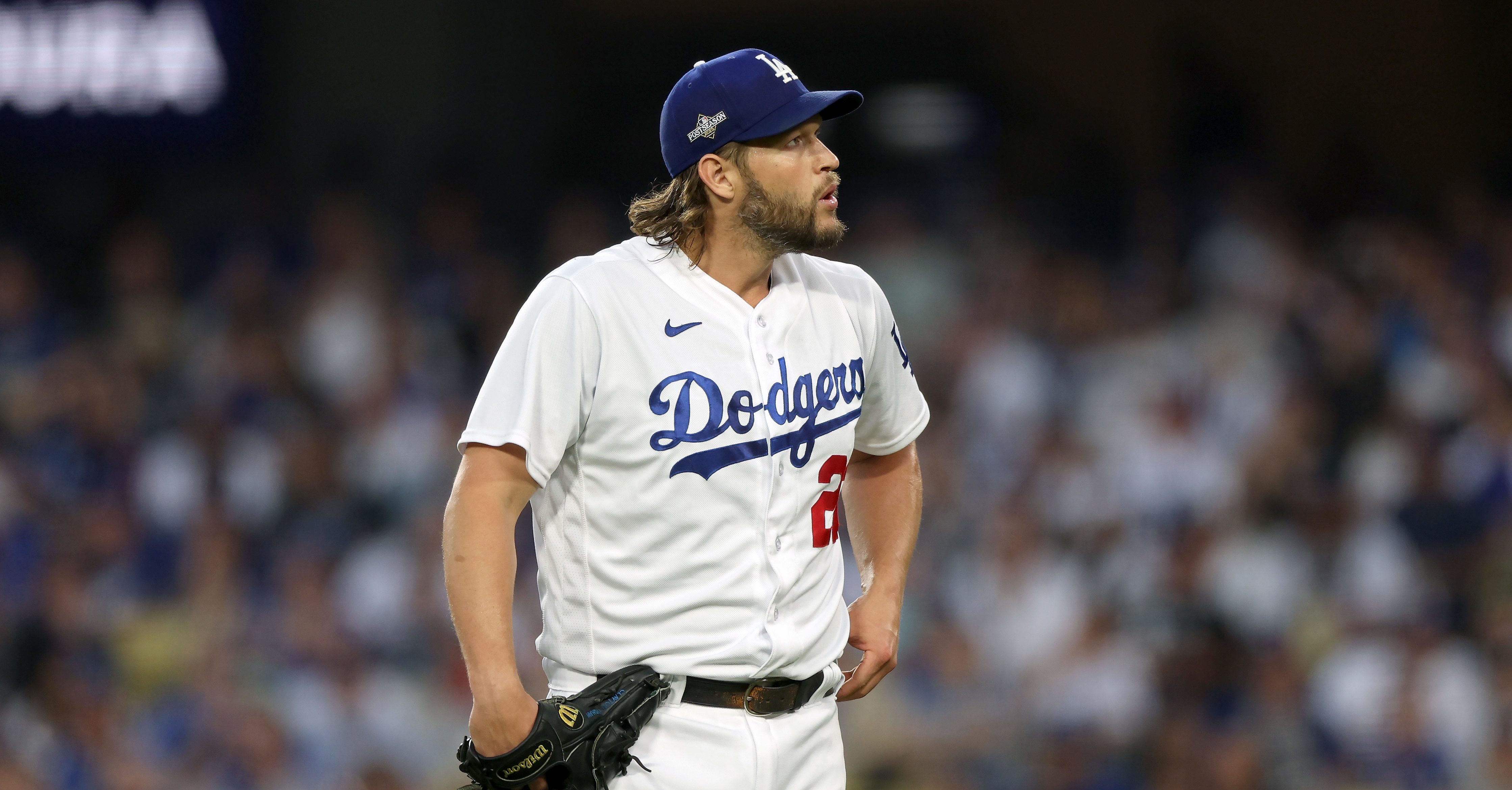 Dodger Stadium's 'fun' new LED lights annoy Diamondbacks - Los