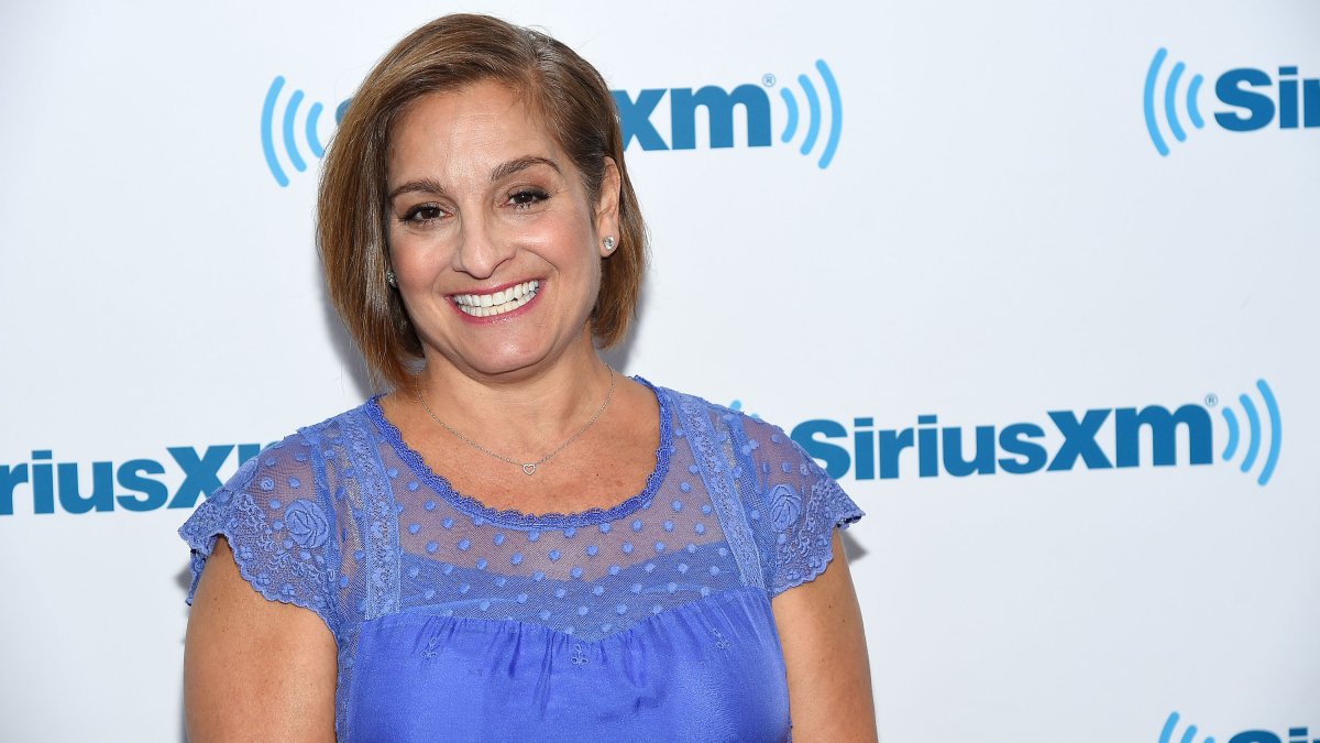 Her daughter, American gymnastics legend Mary Lou Retton, says she is “fighting for her life.”